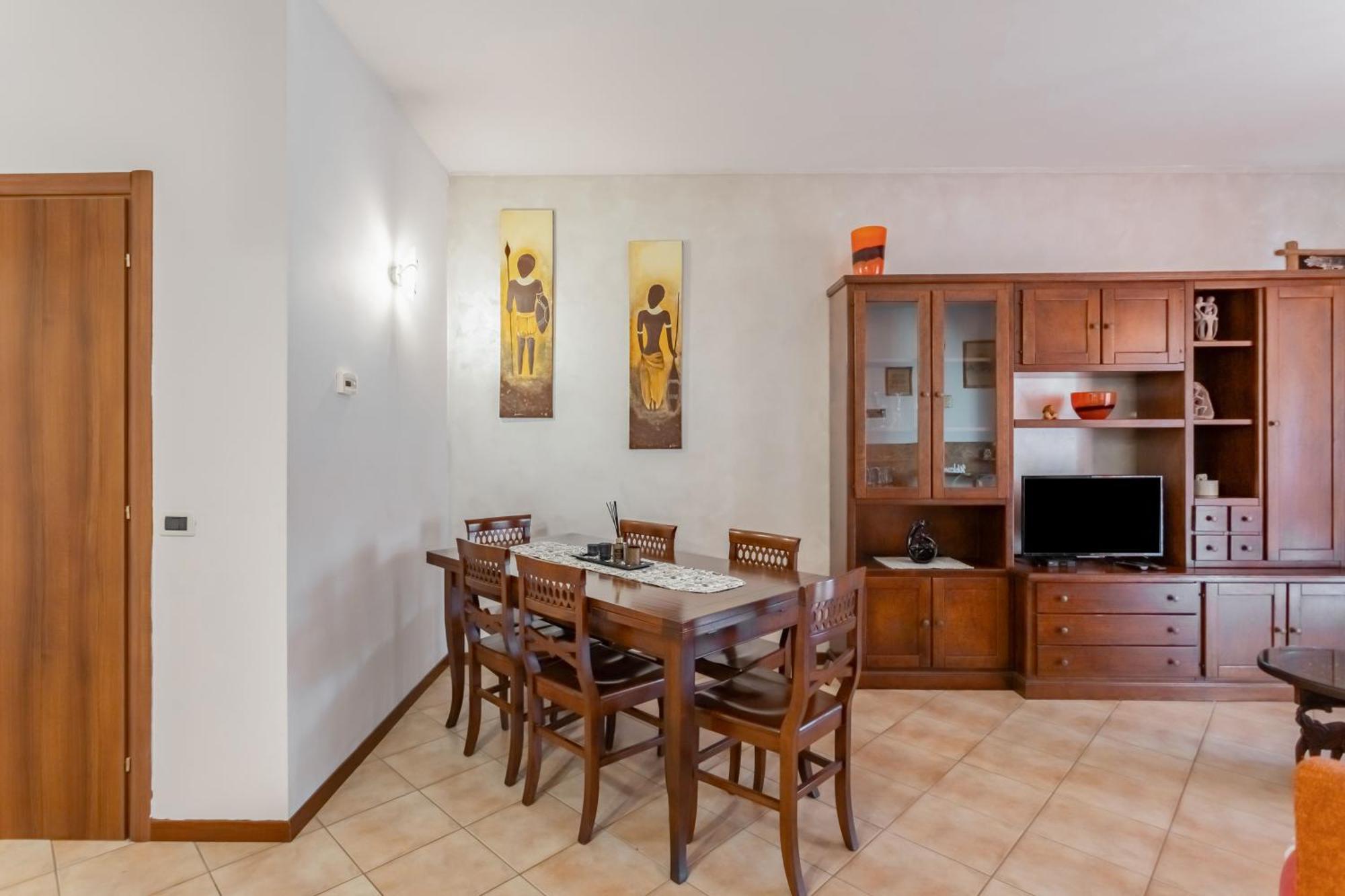 Appartamento Lilly House - Travaco Siccomario - By Host4U San Martino Siccomario Esterno foto