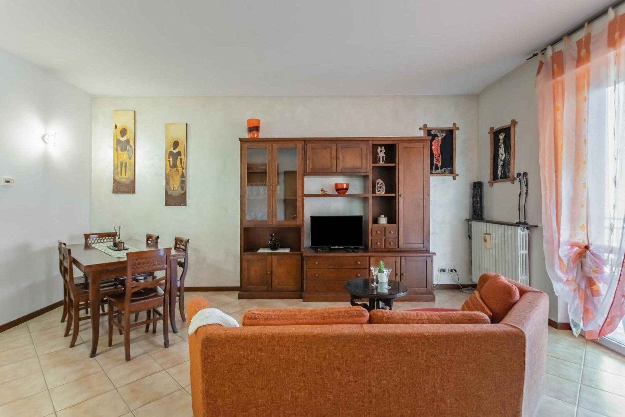 Appartamento Lilly House - Travaco Siccomario - By Host4U San Martino Siccomario Esterno foto